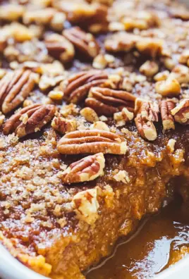 Pumpkin Pecan Cobbler